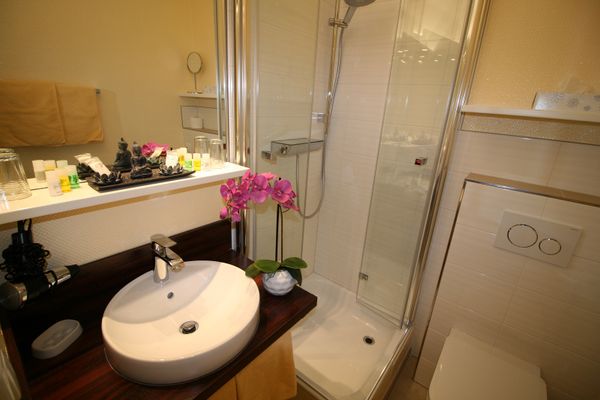 Dusche/ WC Komfort Doppelzimmer
