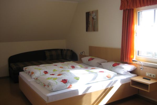 Dreibettzimmer