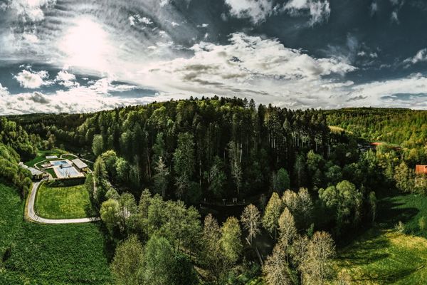 Wohnmobilhafen in Morretal am Waldschimmbad Buchen