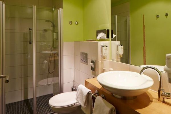 Badezimmer_Hotel Stempferhof