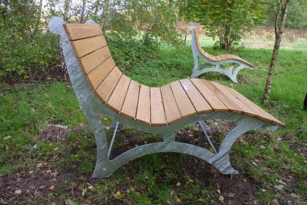 Panoramabänke im Weltengarten des Weltnaturerbes Grube Messel