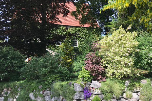 Garten der ehemalige St.-Lorenz-Kirche in Altenstadt