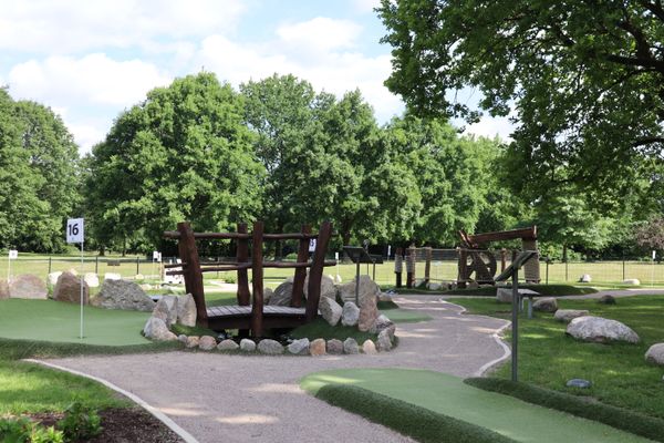 Minigolf beim Adventure Schnucken Golf