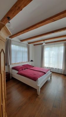 Schlafzimmer 1