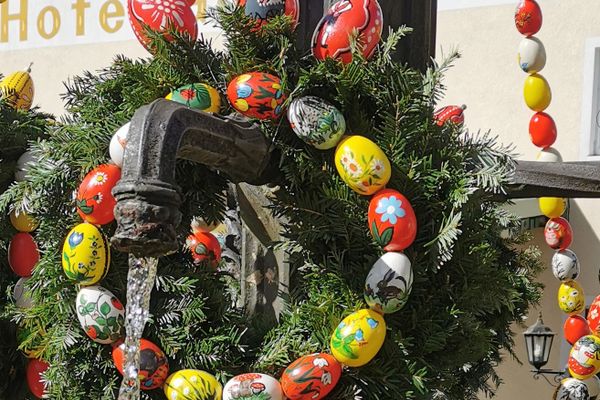 Brunnenschmuck in Muggendorf