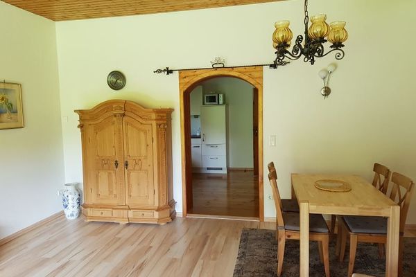 Wohnbereich mit Schrank