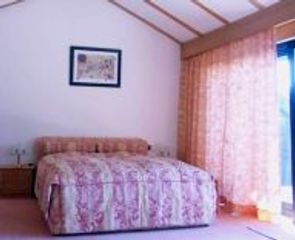 Schlafzimmer Doppelbett
