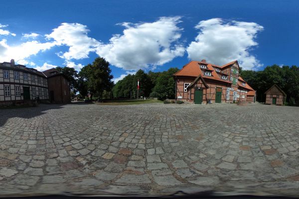 Burg Bad Bodenteich Brauhaus und Burgturm