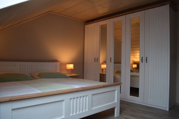 Ferienwohnungen Michaela Müller, Schlafzimmer 1 - Ferienwohnung A