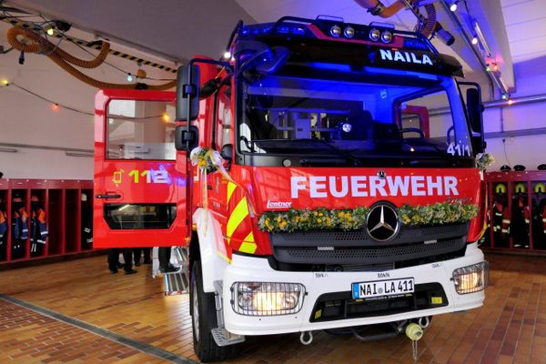 Das neue Einsatzfahrzeug LF 20 der Nailaer Stützpunktwehr. Der Kauf war notwendig, denn das bisherige LF 20 war bereits 39 Jahre alt. Die Gesamtkosten betrugen 550.000 Euro.