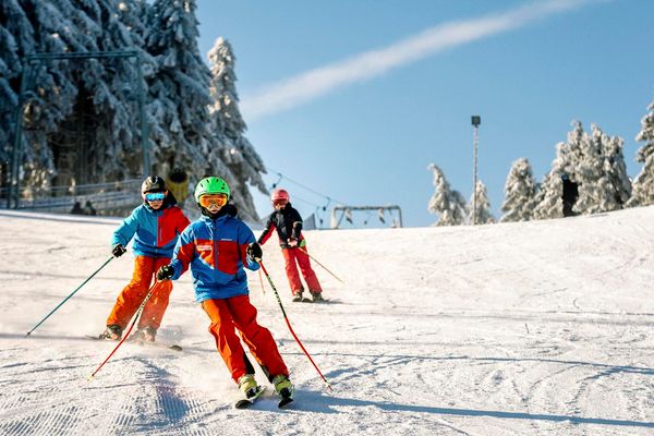 Ski- und Rodelarena Wasserkuppe, Ski fahren