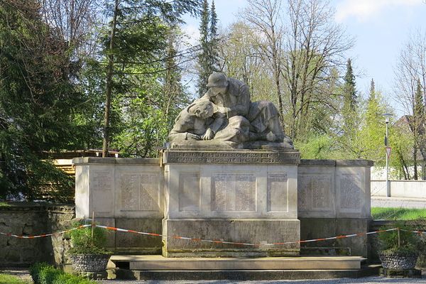 Kiregerdenkmal am Marktplatz Steingaden