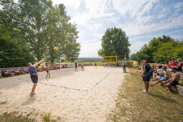 Beach-Volleyballfeld am Konnersreuther Naturbadeweiher