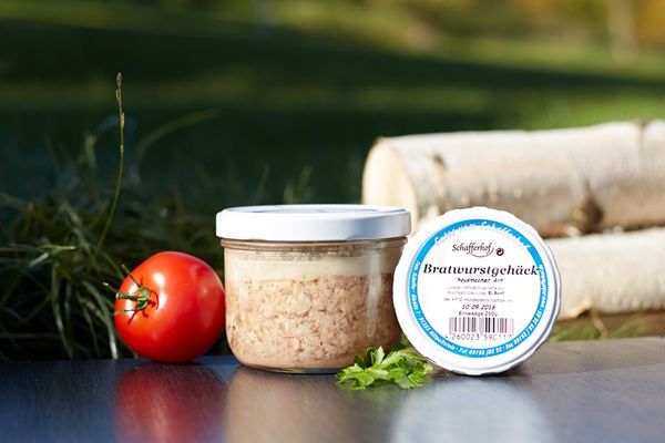 Rund 50 verschiedene Wurstsorten gibt es bei Familie Schaffer