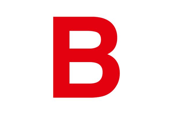Der Buchstabe B in roter Schrift kennzeichnet hier den barrierefreien Rundweg.