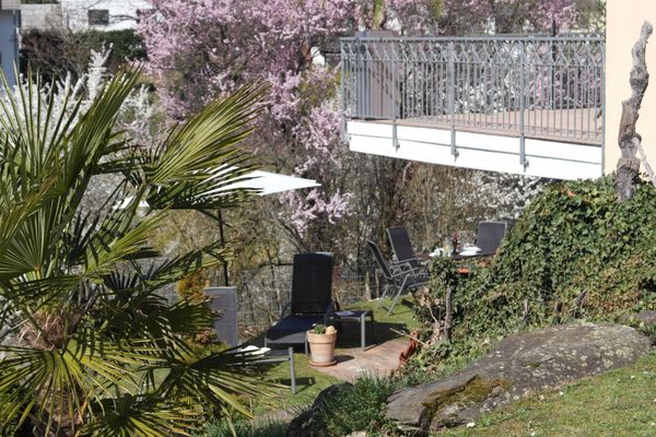 Terrasse und Garten