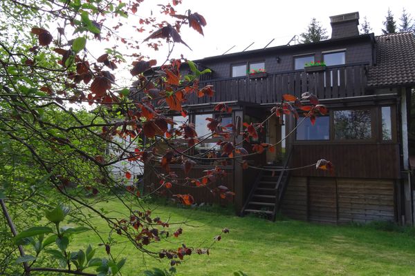 Ferienwohnung Heger Bad Steben, Gartenansicht