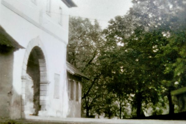 Das Obere Tor mit Kindergarten-Anbau