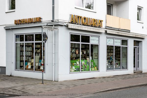 Antiquariat_Blaeschke_Aussenansicht__c__Darmstadt_Marketing_Klaus_Mai