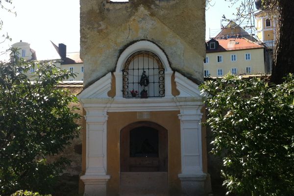 Seekapelle an der Klostermauer in Bernried